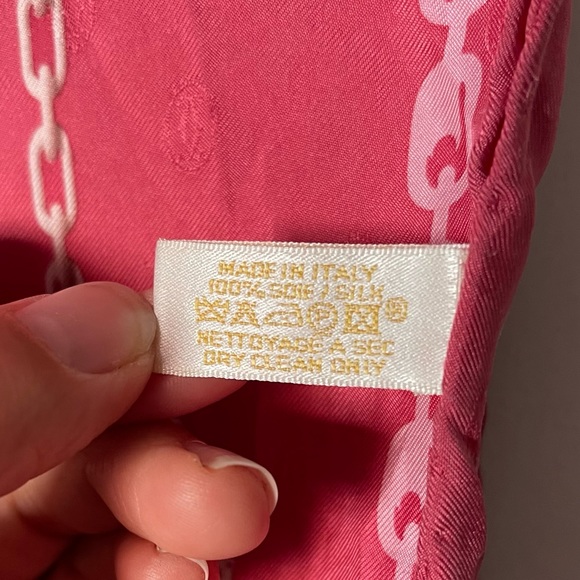 Vintage Cartier 26”x26” square pink silk scarf - Picture 5 of 6